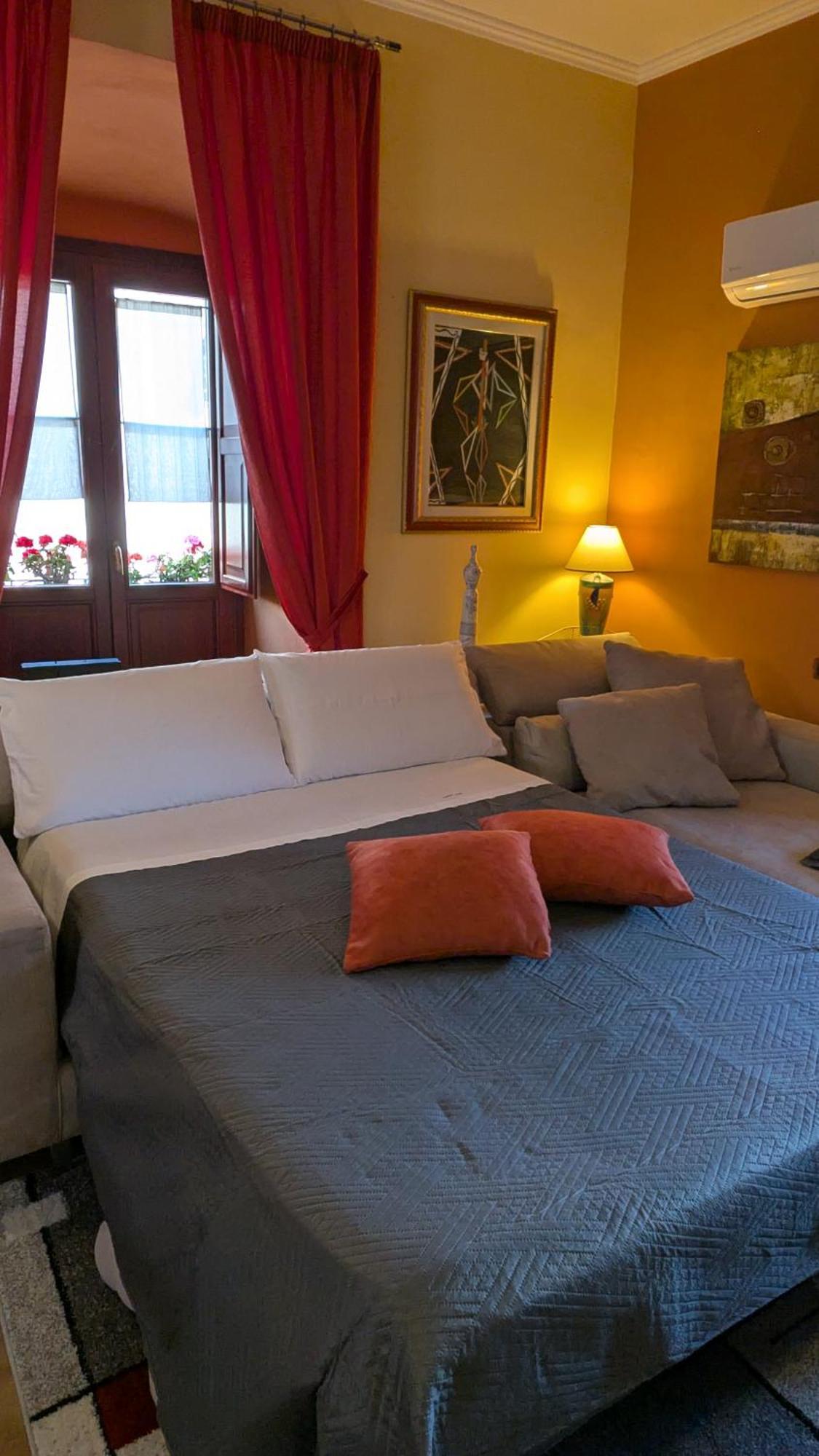 Luxury Home Bosa Apartment מראה חיצוני תמונה